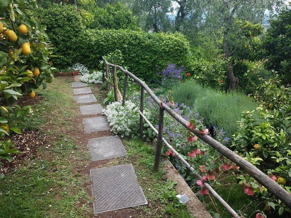 Residenza Buggiano Antica B&B - Charme Apartment In Tuscany Borgo a Buggiano Kültér fotó