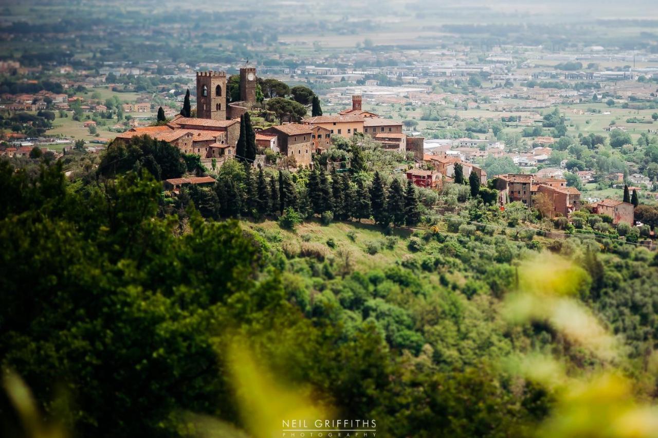 Residenza Buggiano Antica B&B - Charme Apartment In Tuscany Borgo a Buggiano Kültér fotó