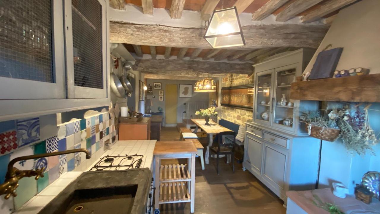 Residenza Buggiano Antica B&B - Charme Apartment In Tuscany Borgo a Buggiano Kültér fotó