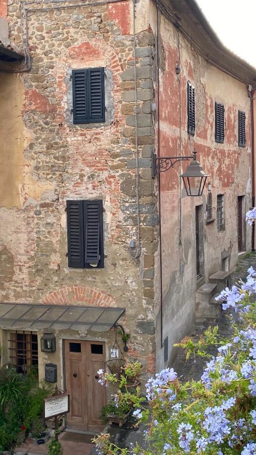 Residenza Buggiano Antica B&B - Charme Apartment In Tuscany Borgo a Buggiano Kültér fotó